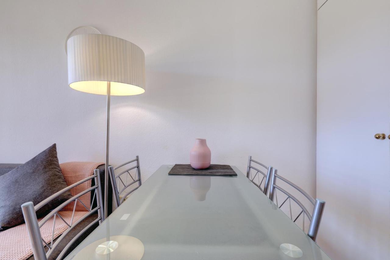 075 - Sea View Studio In Benal Beach Holiday Apartamento *