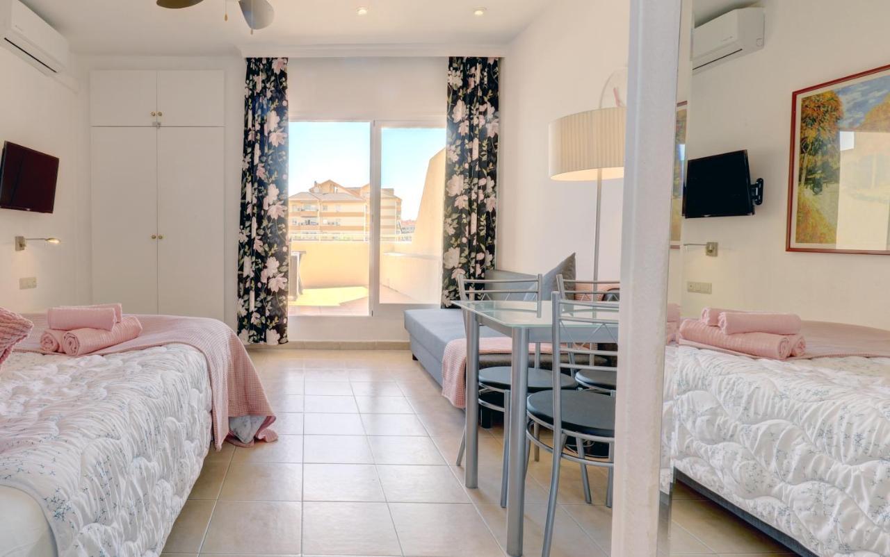 075 - Sea View Studio In Benal Beach Holiday * Benalmádena